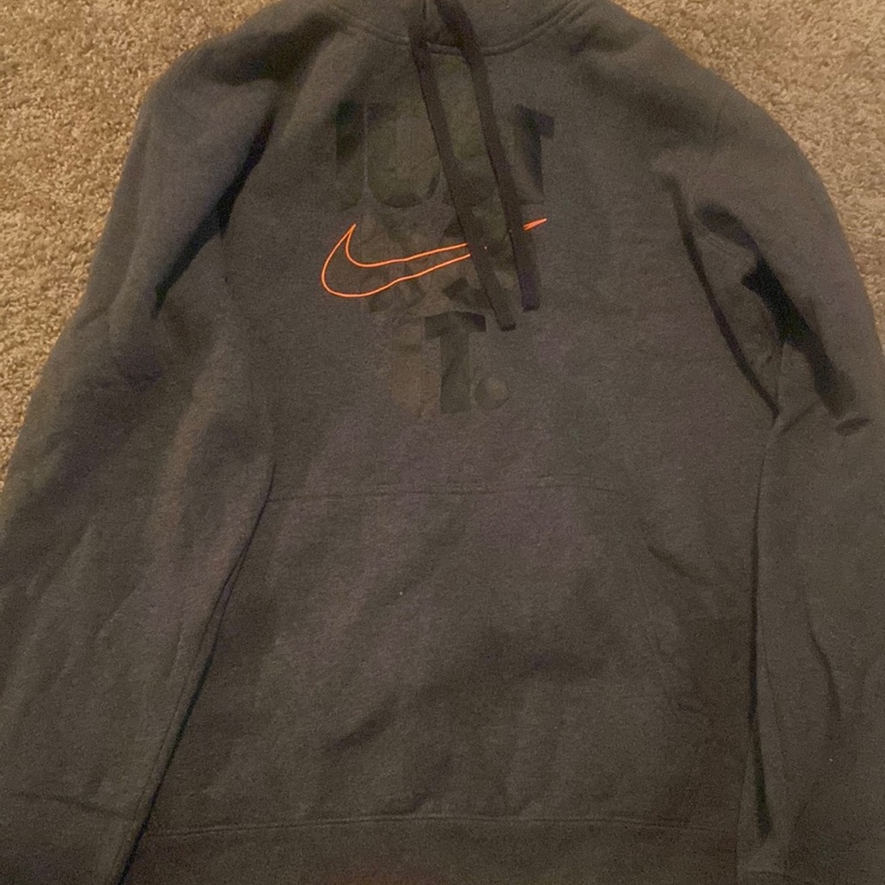 Men Nike grey hoodie size large